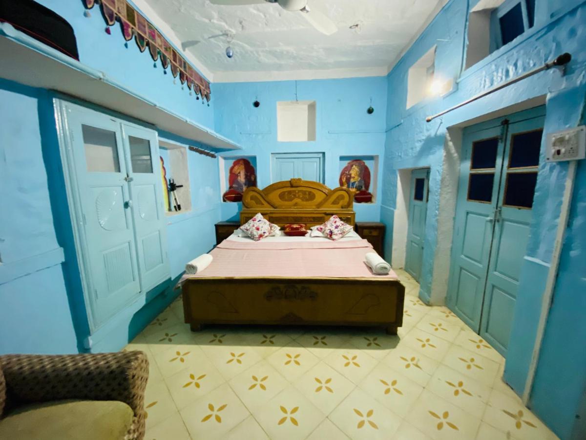 Pushp Guest House Jodhpur  Buitenkant foto